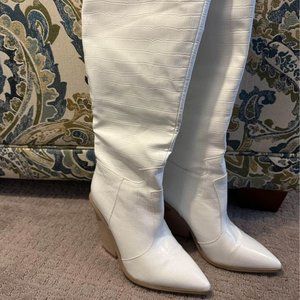 White Heeled Cowgirl Boots-Size 6-New
